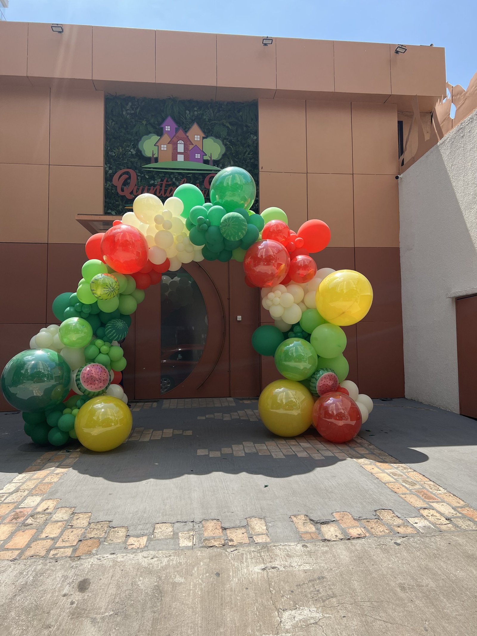 Balões Cromados com Brilho Espelhado de Luxo